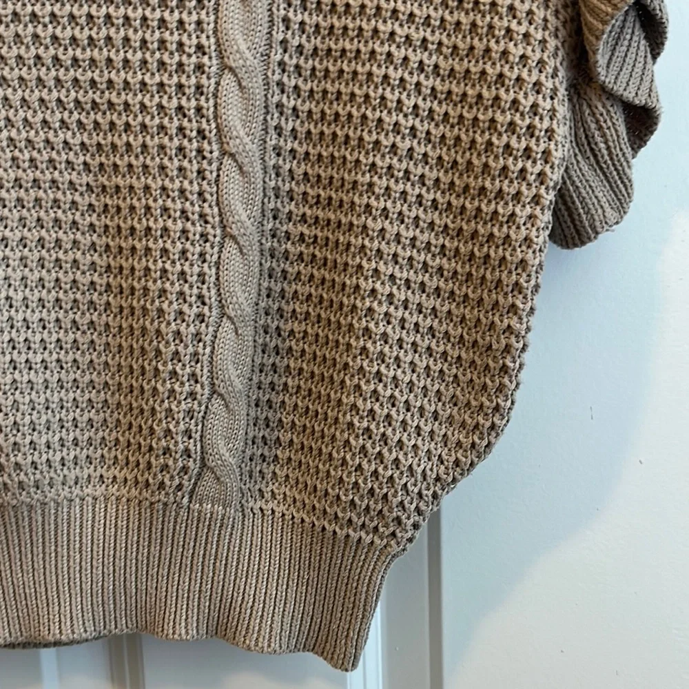 Tan Short Sleeve Knit Sweater - Picture 4 of 12
